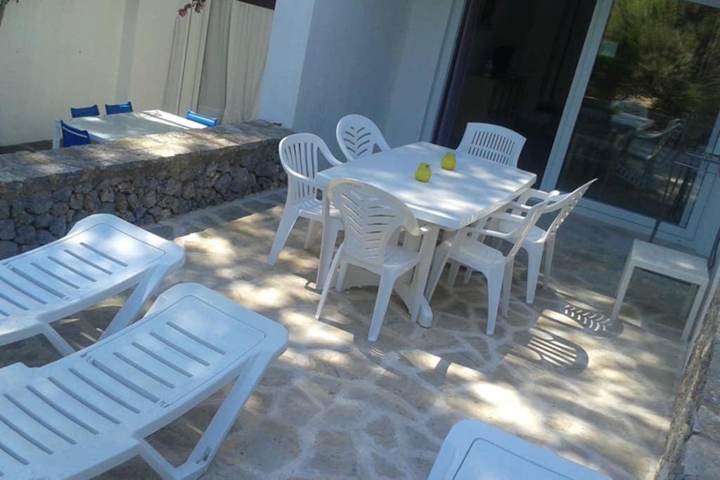 Sea Frontline 'charo' Pool And Wifi Apartment *